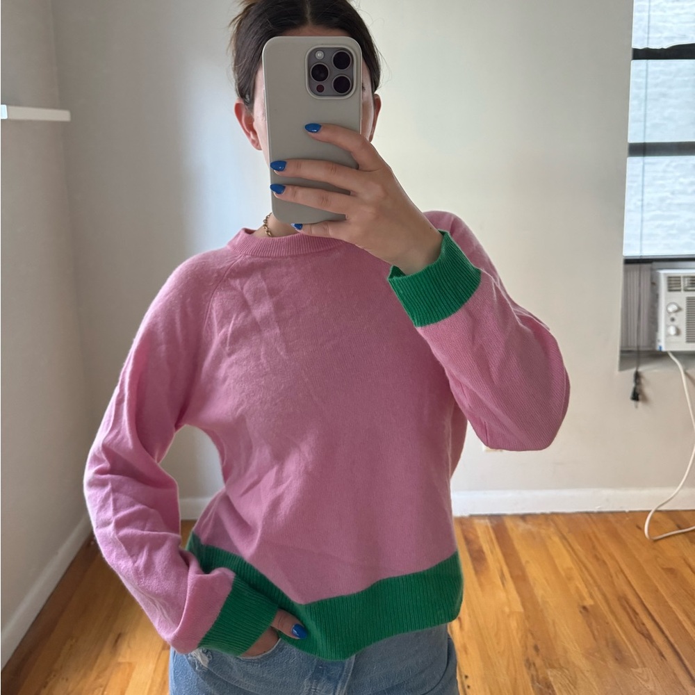 Velvet by Graham & Spencer Cashmere Crewneck